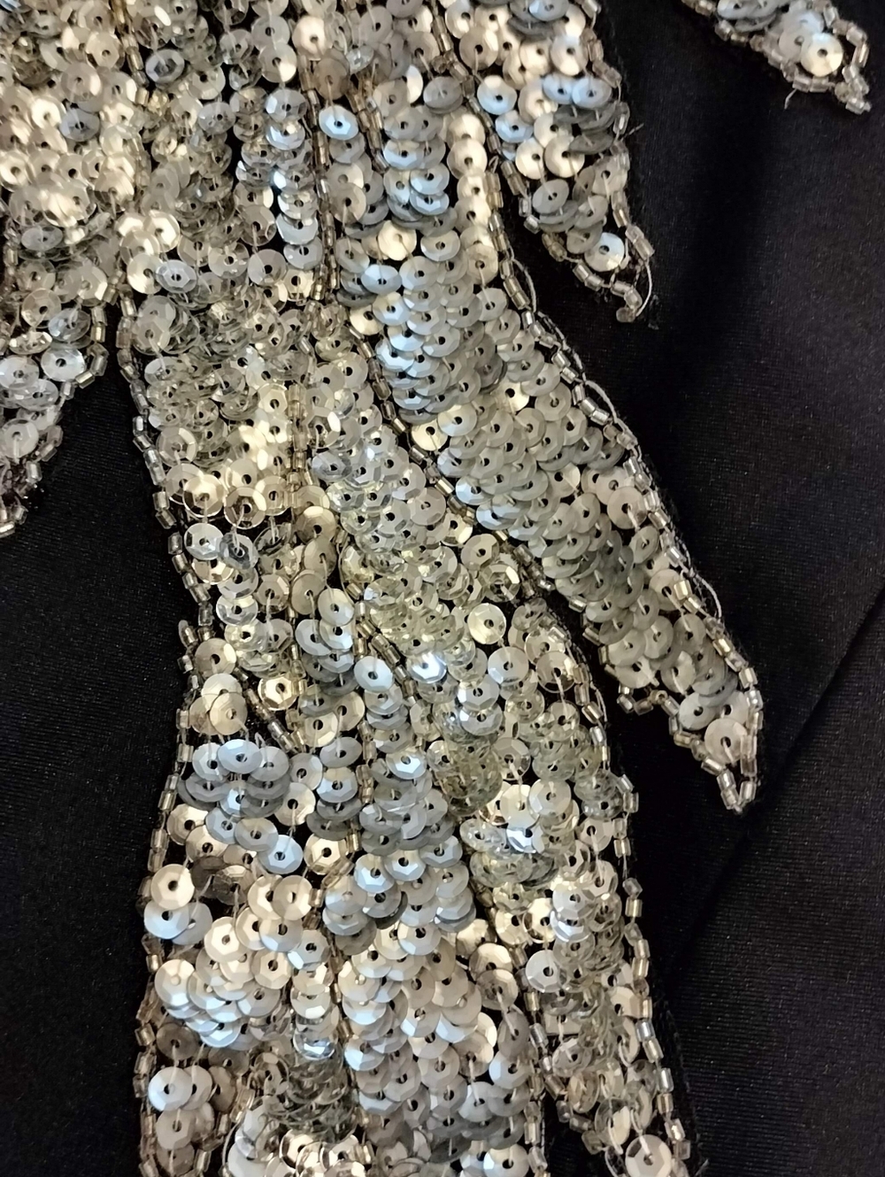 Studio 17 Silver Sequined Evening Gown - Size 6 - Picture 5 of 10